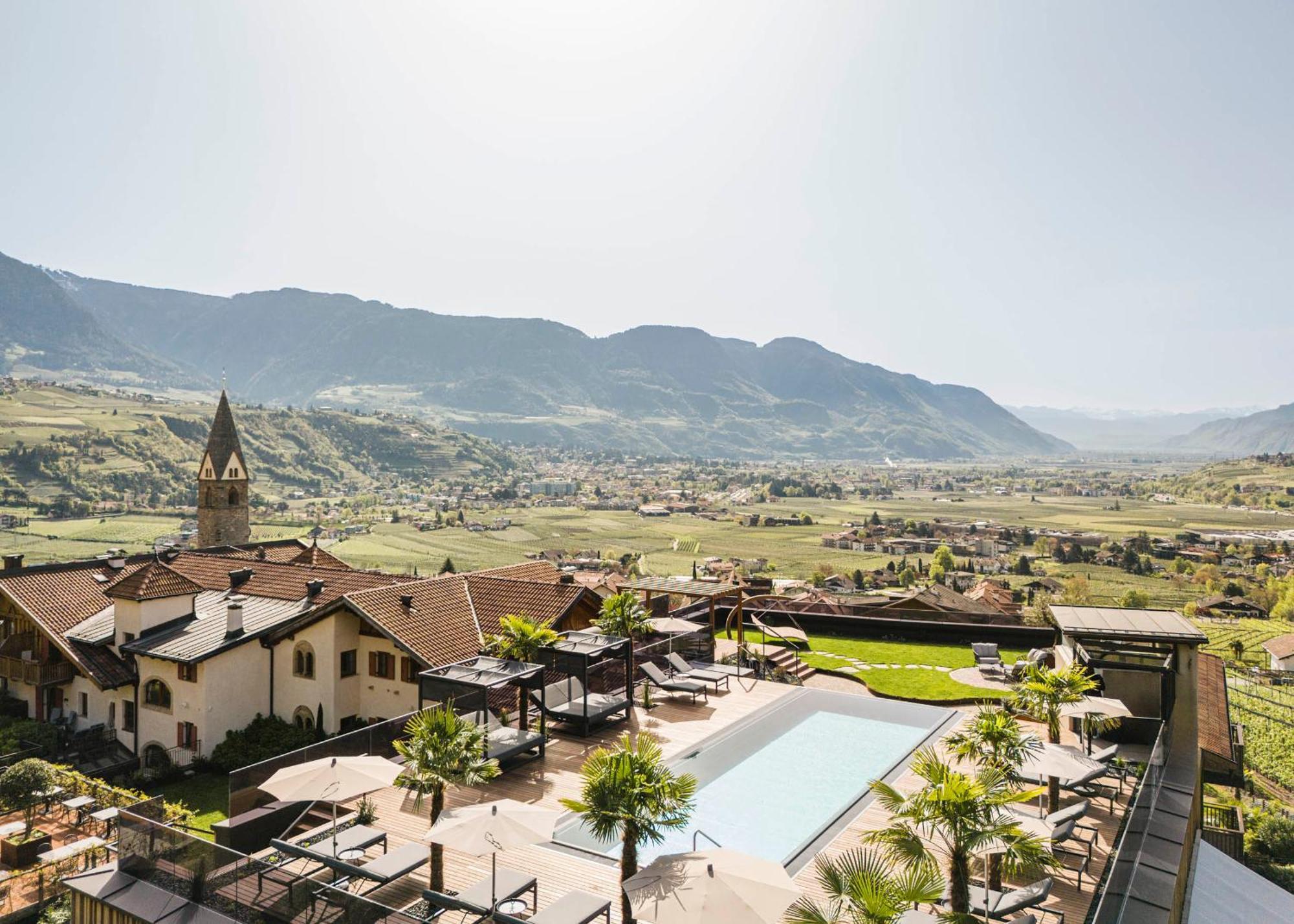 Hotel Kassian 4*