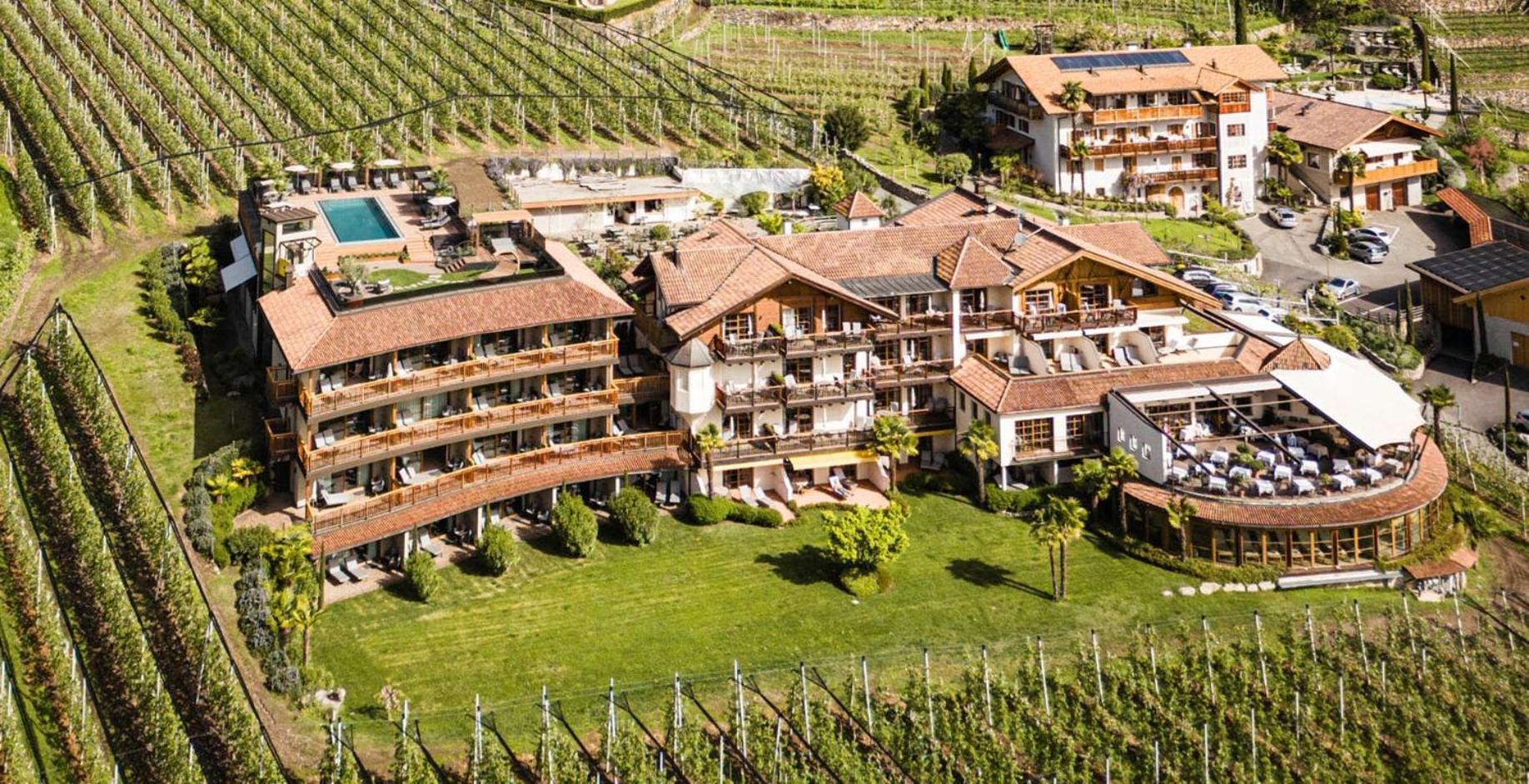 Hotel Kassian 4*